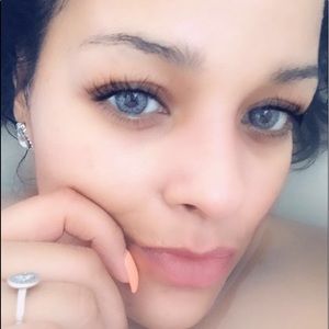 Meet your Posher, Frances